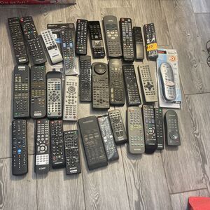 Assorted Lot of working 31 TV Remotes  -pansonic ,Sony,Samsung ,Toshiba,sharpetc